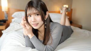 [MGS SIRO-5545]元N○B48の山○菜々似のタヌキ顔美女！敏感体質でクリをいじられると腰が動いちゃう！膣奥をえぐるピストンに連続絶頂！！【初撮り】ネットでAV応募→AV体験撮影2436に出ているAV女優名は？誰？名前は？